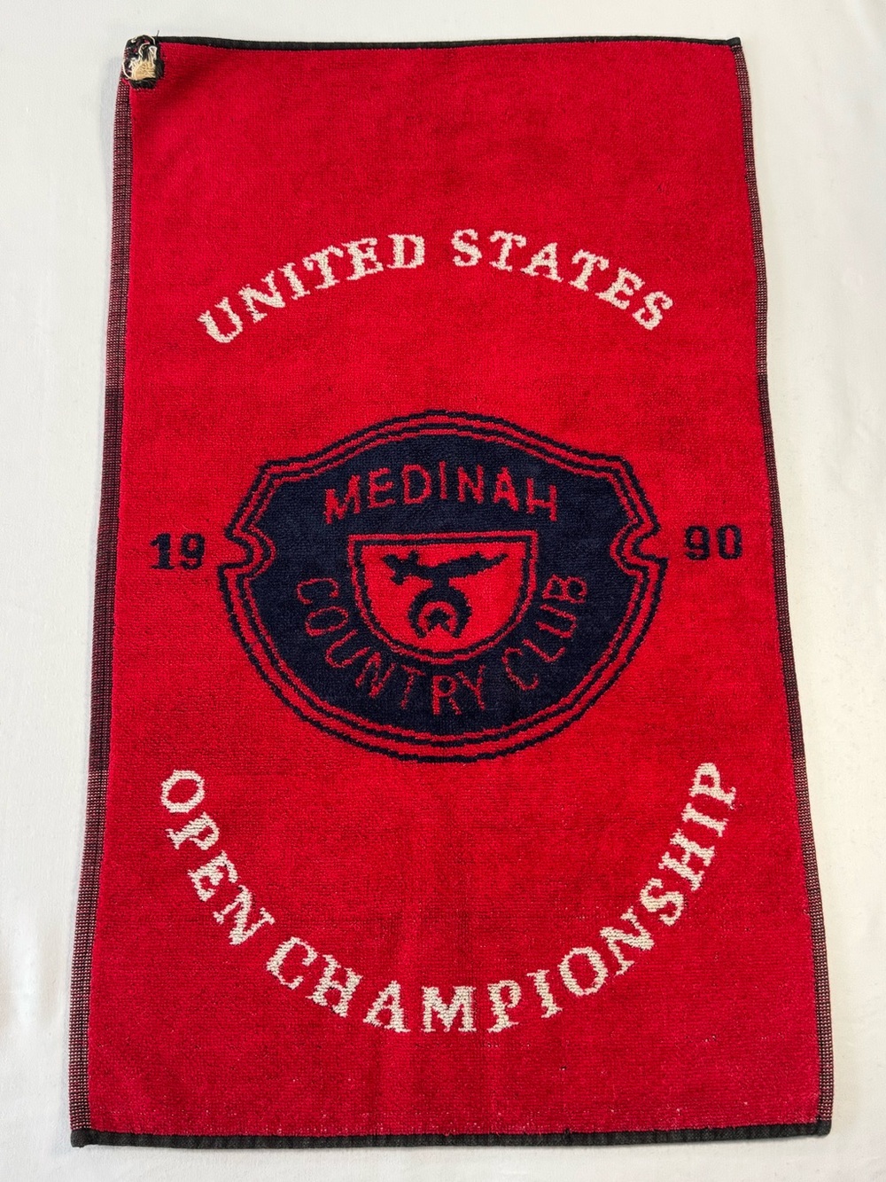 VTG 1990 US Open Medinah Country Club Golf Towel Sir Christopher Hatton (flawed)
